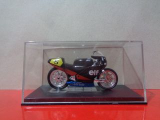 YAMAHA R7 –J-M. DELETANG 2000 Y 2 MAS - 1/24