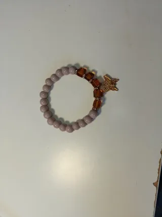 Pulseras con dijes de mariposa