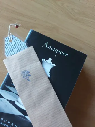 Libro "Amanecer" de Stephenie Meyer