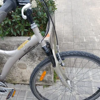 Bicicleta Btwin plateada