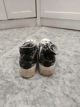 Converse Animal Print