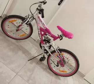 Bicicleta infantil rosa Sparkly