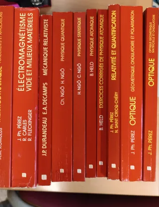 Lote 13 libros Física.Masson.Cuantica, relatividad