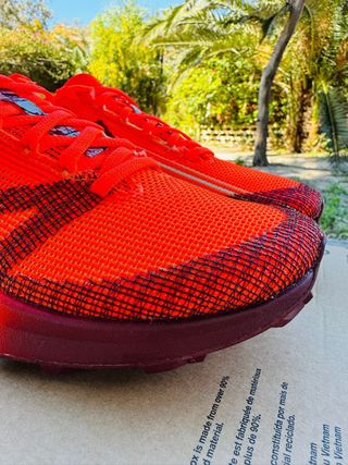 Nike Terra Kiger 10 Talla 40.5 Naranja/Rojo