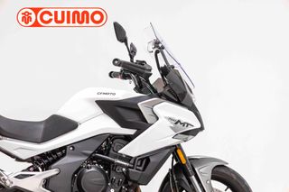 CFMOTO 700 MT