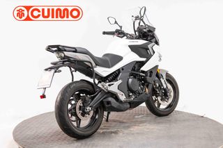 CFMOTO 700 MT