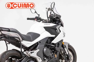 CFMOTO 700 MT