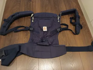 Mochila Portabebés Ergonómica Azul Marino