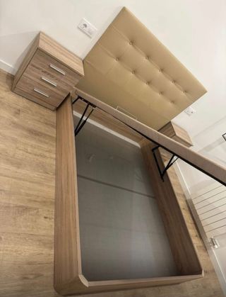 CHOLLO CABECEROS/MESILLAS