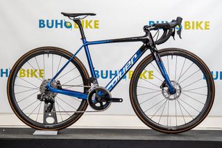 COLUER INVICTA DISC T-S 2023 BICICLETA SEGUNDA MANO - Talla: S