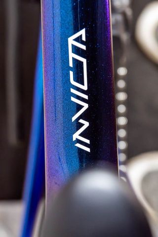 COLUER INVICTA DISC T-S 2023 BICICLETA SEGUNDA MANO - Talla: S