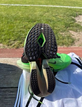 Nike Alphafly 2 Verde y Rojo