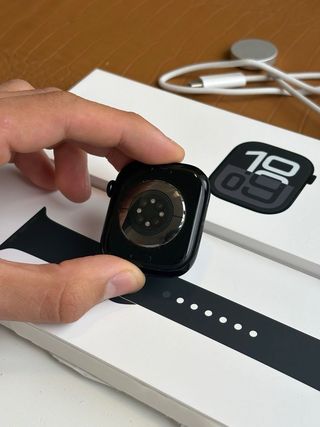 IMPECABLE Apple Watch Series 10
