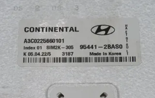Centralita del Motor HYUNDAI IONIQ 954412BAS0 A3C0225660101 SIM2K