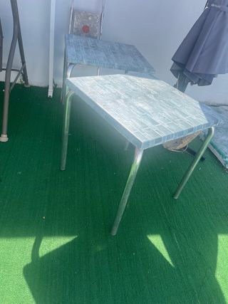 Tavoli da giardino in metallo