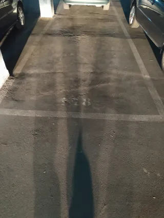 Plaza de aparcamiento subterránea