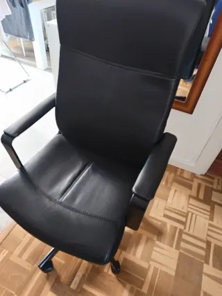 Sedia da ufficio nera