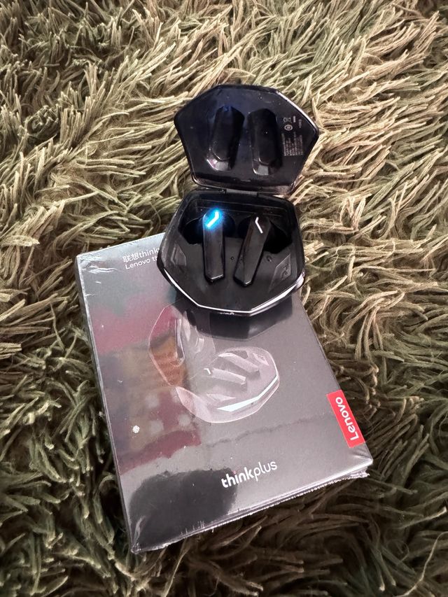 Auriculares Lenovo Negros