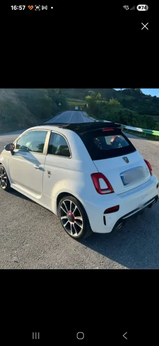 Abarth 595 Cabrio impoluto.