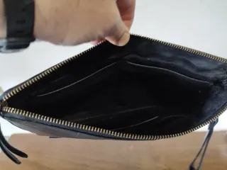 Pochette John Richmond in pelle nera