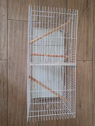Jaula para pájaros blanca