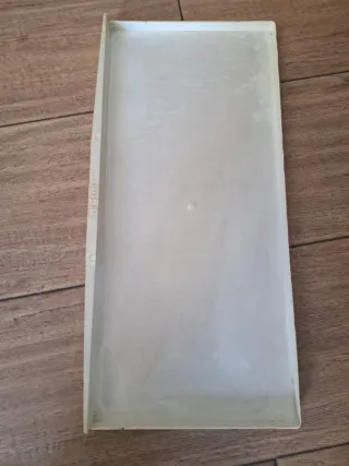 Jaula para pájaros blanca