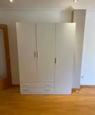 Armadio 3 porte con cassetti