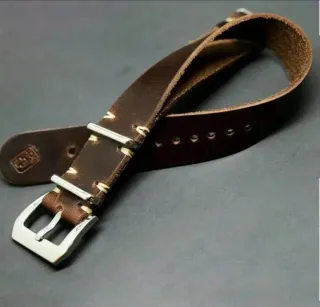 Cinturino in pelle stile NATO marrone