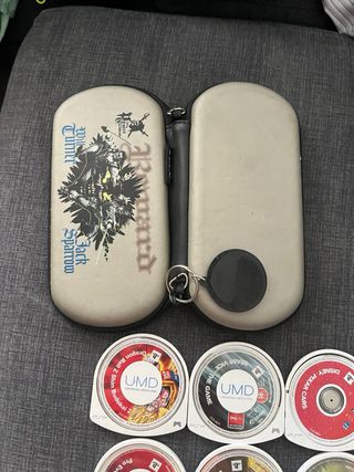 12 Juegos PSP UMD (Acción, Aventura, Carreras)