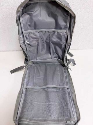Mochila Táctica 45L Gris