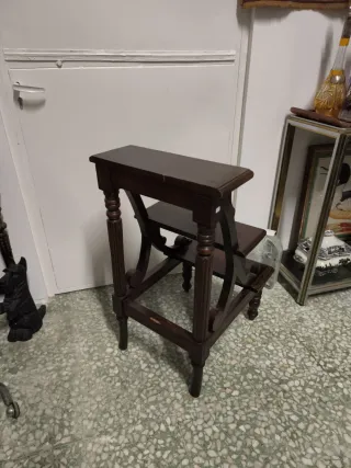 Escalera de biblioteca inglesa