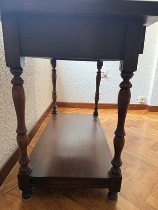 Mesa auxiliar o de TV de madera noble