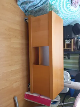 Mesa auxiliar para TV