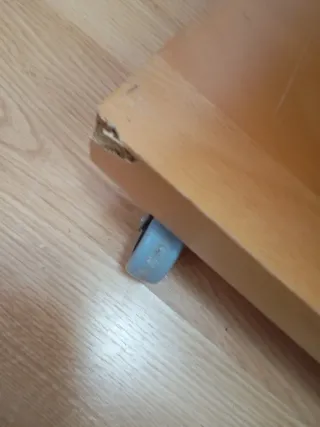 Mesa auxiliar para TV