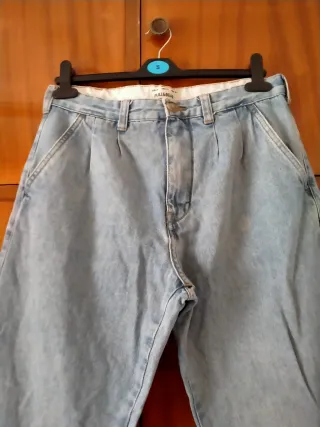 Conjunto de camiseta y pantalón vaquero