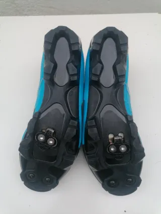 Zapatillas Spinning B'TWIN/Calas