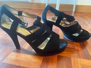 Sandalias de tacón Unisa