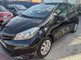 Toyota Yaris 2012