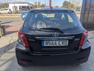 Toyota Yaris 2012