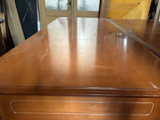 Mesa rectangular de madera para restaurar