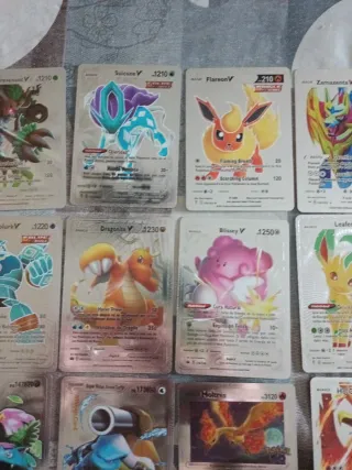Cartas Pokémon V y VMAX