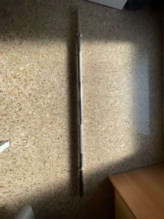 Barra recta gimnasio