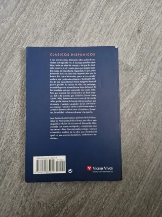 La Casa De Bernarda Alba (Clasicos Hispanicos /...