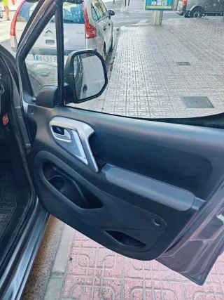 Peugeot Partner 2009