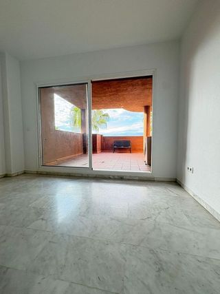 Piso en venta en Cabo Pino - Reserva de Marbella en Marbella