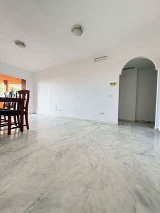 Piso en venta en Cabo Pino - Reserva de Marbella en Marbella