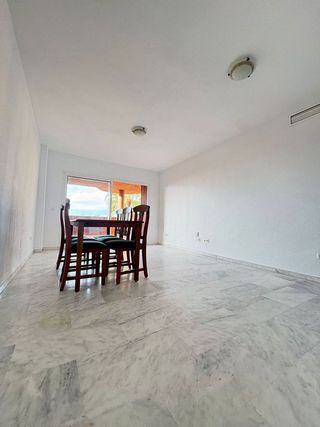 Piso en venta en Cabo Pino - Reserva de Marbella en Marbella