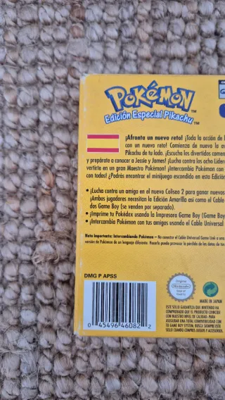 Pokemon amarillo con Mew game boy