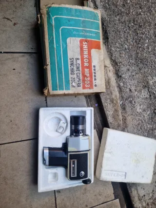 Shinkor MP 303 8mm Cine Camera