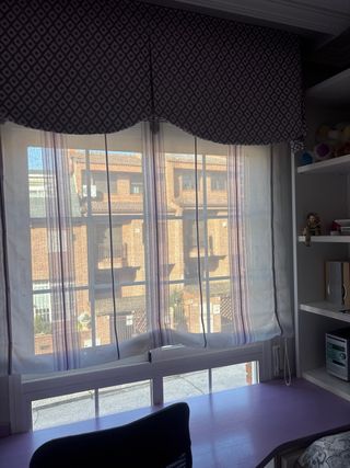 Mueble de estudio completo blanco y morado